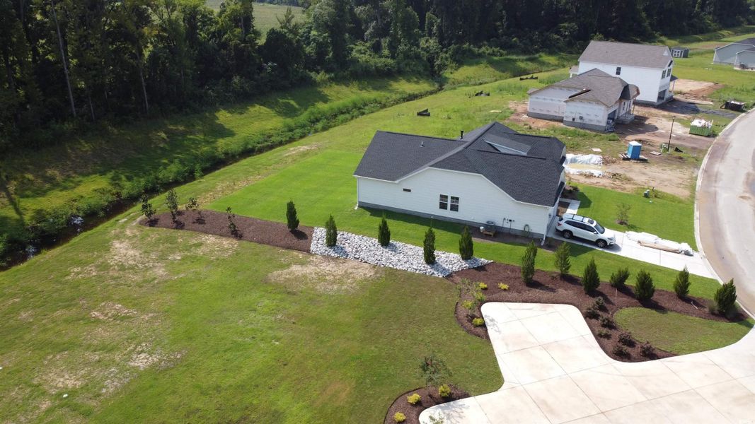 Image 13 of a home in Grissett Landing.