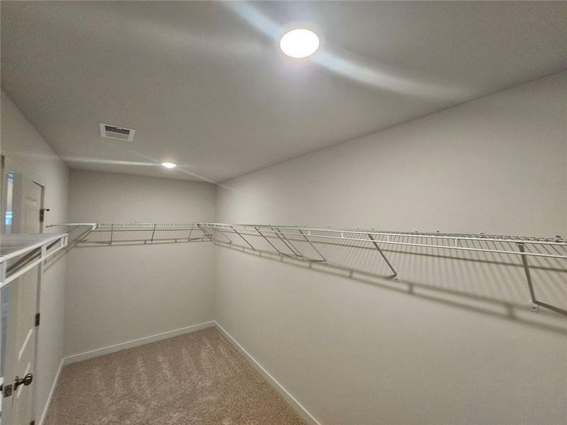 Spacious, unfurnished interior of a new home in The Estates at Gainesville Township, Gainesville (Image 12).