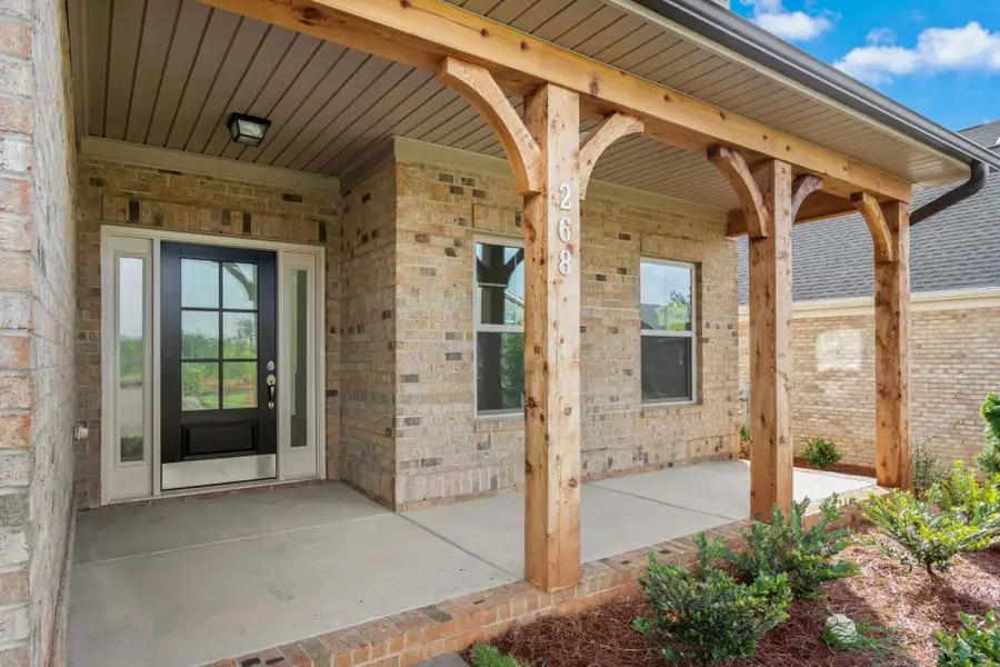 Representative exterior details of a home built from the Fairfield Lux by Keystone Homes NC in Weybridge, Burlington (Image 3).