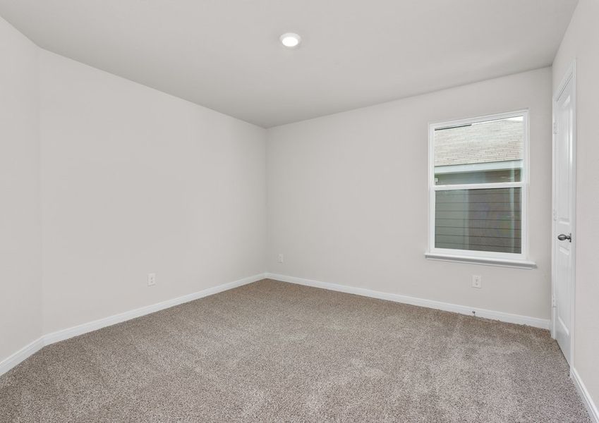 The secondary bedrooms are the perfect space for children's bedrooms and guest rooms. The secondary bedrooms are the perfect space for children's bedrooms and guest rooms.