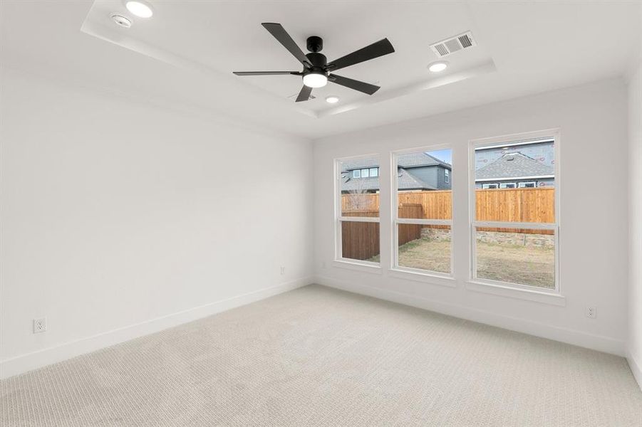 Spacious, unfurnished interior of a new home in Sutton Fields, Celina (Image 30).