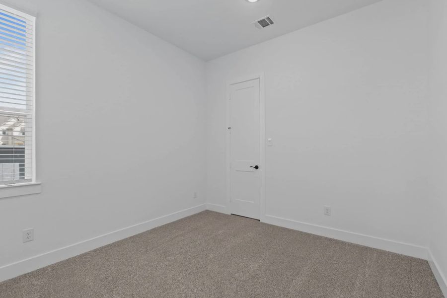 Representative unfurnished interior of a home built from the Rivercrest by Chesmar Homes in Riceland, Marion (Image 68).