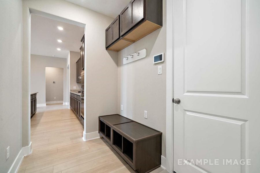 Furnished interior view inside a new home in Lago Mar, Texas City (Image 14).