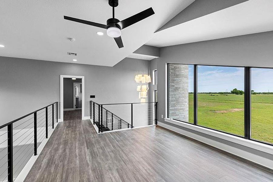 Spacious, unfurnished interior of a new home in , Sadler (Image 14).