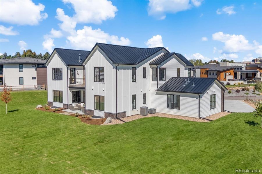 Image 40 of a home in . Image 40 of a home in .