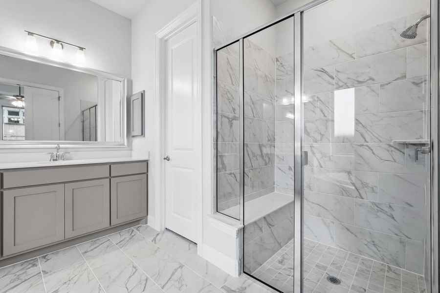 Representative furnished interior of a home built from the Classic Series - Princeton by DRB Homes in Oaks at San Gabriel, Georgetown (Image 15). Representative furnished interior of a home built from the Classic Series - Princeton by DRB Homes in Oaks at San Gabriel, Georgetown (Image 15).