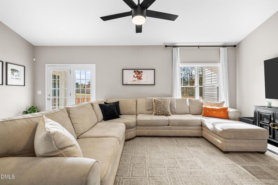 7 -4716 lord james pl, interior 7 -4716 lord james pl, interior