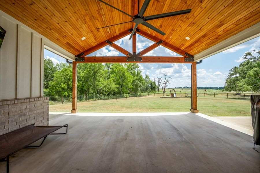 Image 29 of a home in .