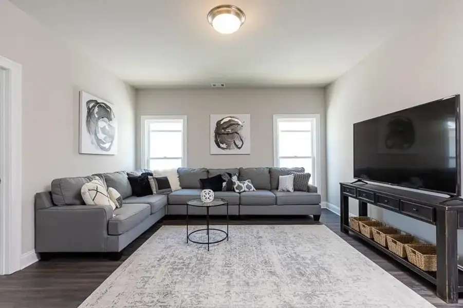 Furnished interior view inside a new home in Aberdeen, Hoschton (Image 14).