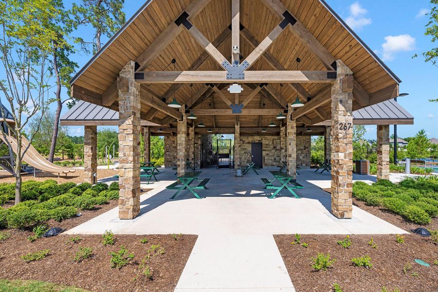 Community amenities in Barton Creek Ranch, Conroe (Image 30).