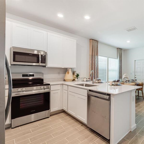 Furnished interior view inside a new home in , Ocala (Image 8).