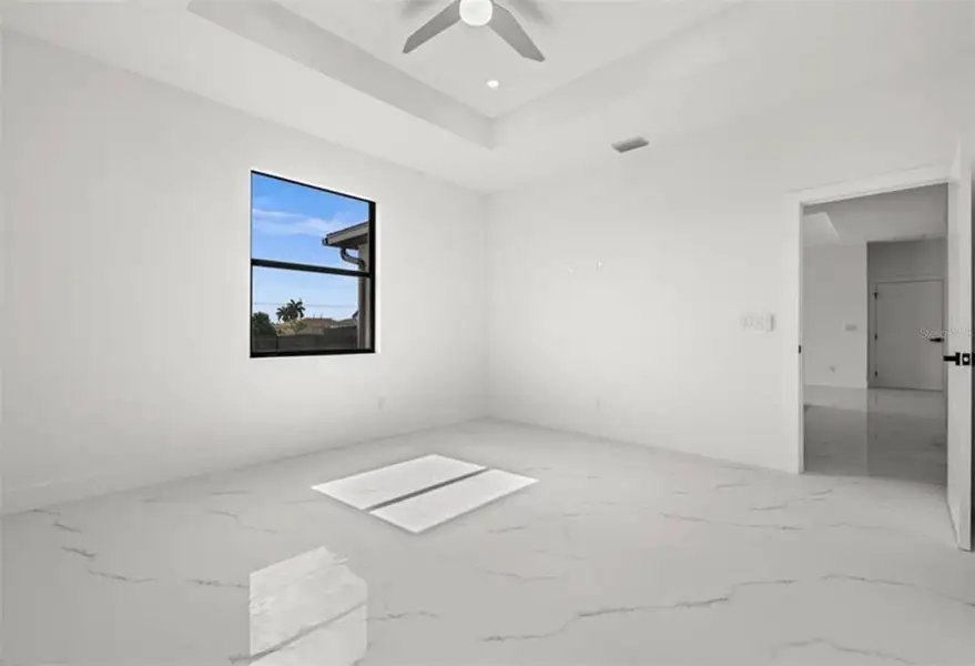 Spacious, unfurnished interior of a new home in , Cape Coral (Image 56). Spacious, unfurnished interior of a new home in , Cape Coral (Image 56).