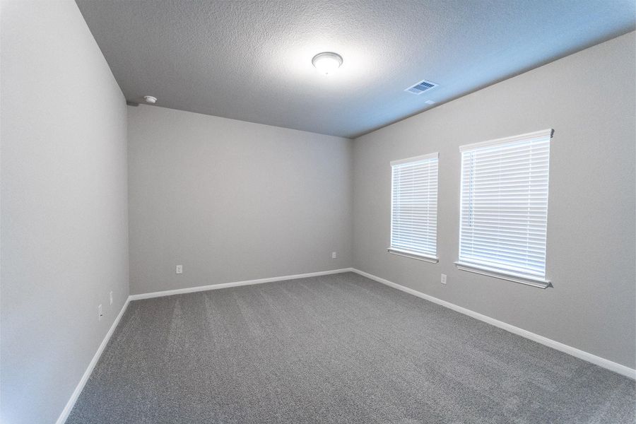 Spacious, unfurnished interior of a new home in Windrose Green, Angleton (Image 10).