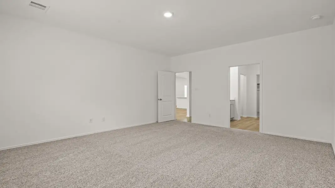Spacious, unfurnished interior of a new home in The Canopies, Splendora (Image 13). Spacious, unfurnished interior of a new home in The Canopies, Splendora (Image 13).