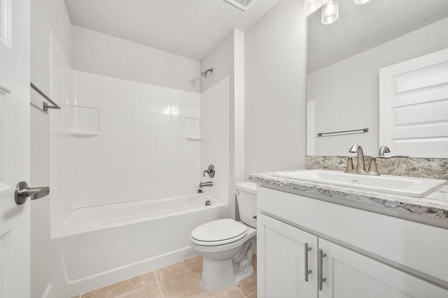 Representative furnished interior of a home built from the 3000 by Adams Homes in Veria, Oak Hill (Image 10). Representative furnished interior of a home built from the 3000 by Adams Homes in Veria, Oak Hill (Image 10).