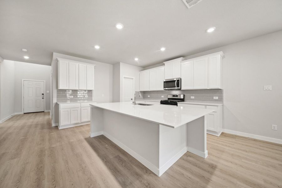 Furnished interior view inside a new home in Russell Ranch, Bay City (Image 6). Furnished interior view inside a new home in Russell Ranch, Bay City (Image 6).