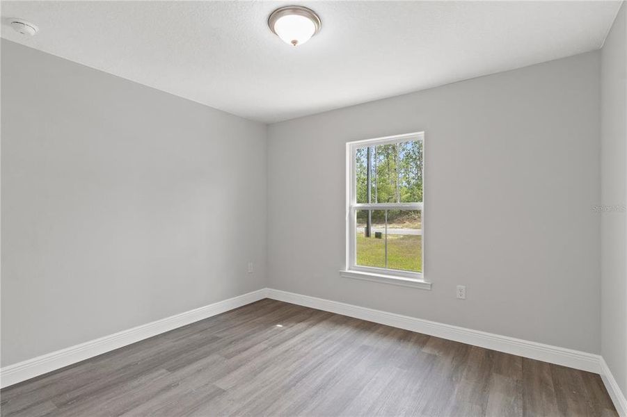 Spacious, unfurnished interior of a new home in , Ocala (Image 15).