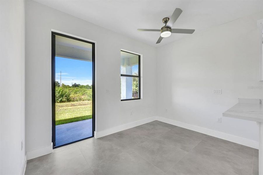 Spacious, unfurnished interior of a new home in , Lehigh Acres (Image 11).
