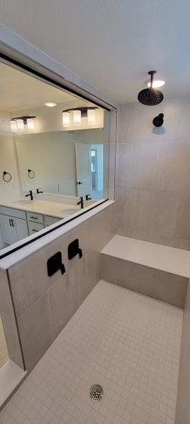 Owner's Bath Owner's Bath