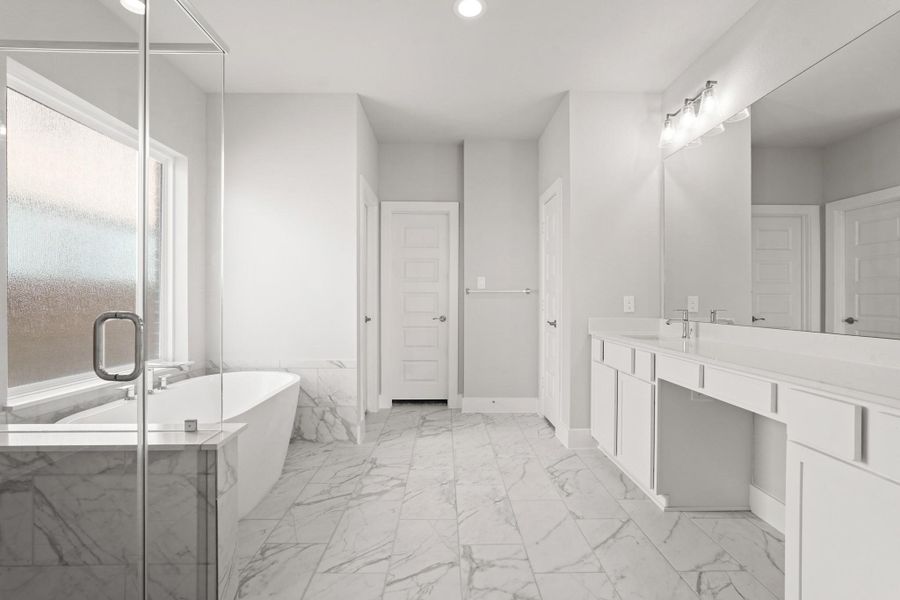 Furnished interior view inside a new home in Briarwood Crossing, Rosenberg (Image 4). Furnished interior view inside a new home in Briarwood Crossing, Rosenberg (Image 4).