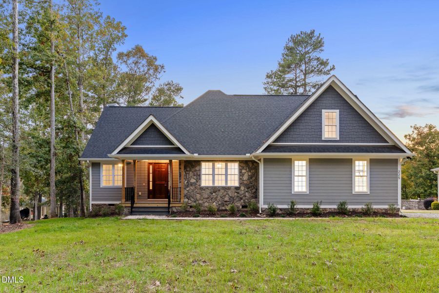 36-web-or-mls-Roanoke-Bend-33