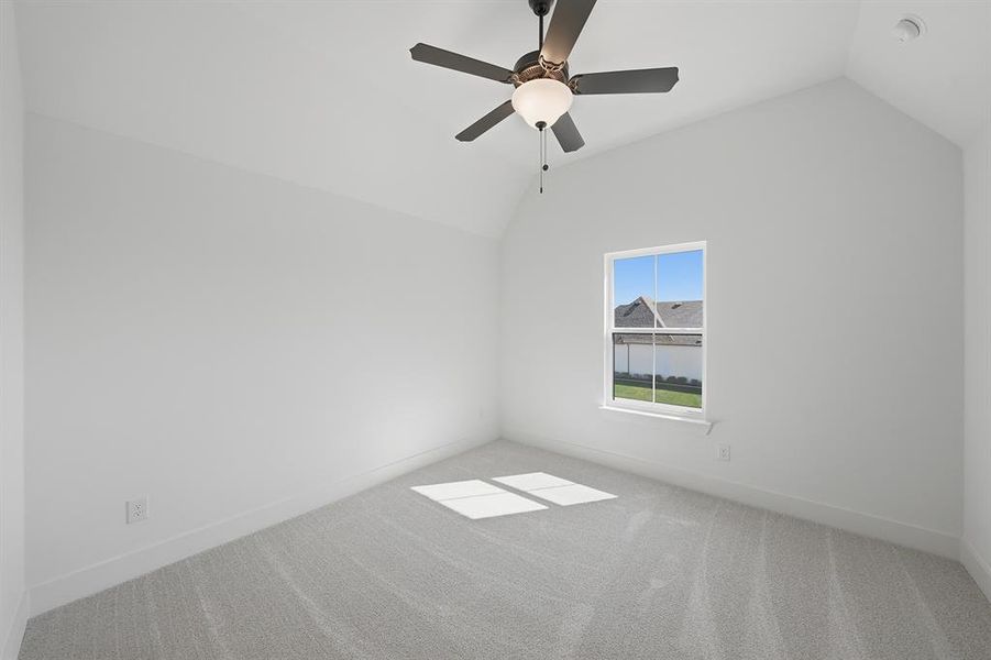 Spacious, unfurnished interior of a new home in Tavolo Park, Fort Worth (Image 28).