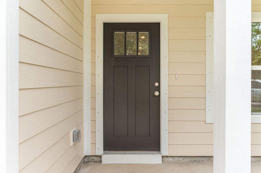 Representative exterior details of a home built from the Scarlett by CJL Homes in Barton's Bend, Crestview (Image 20). Representative exterior details of a home built from the Scarlett by CJL Homes in Barton's Bend, Crestview (Image 20).