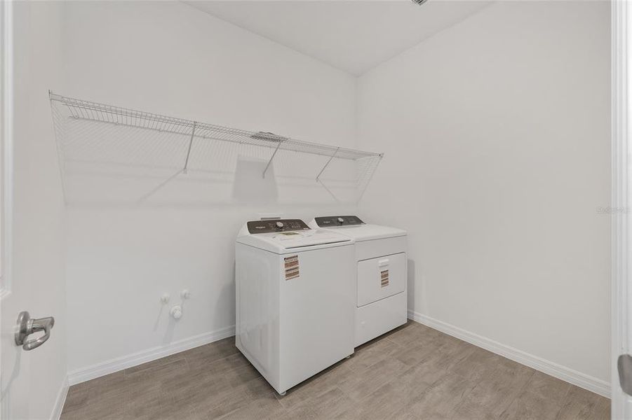 Close-up of interior finishes inside a home in Calesa Township, Ocala (Image 15).