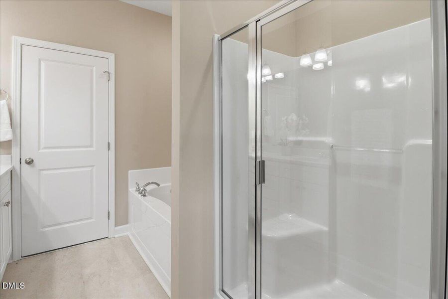 29-105 Sagewood Dr-29