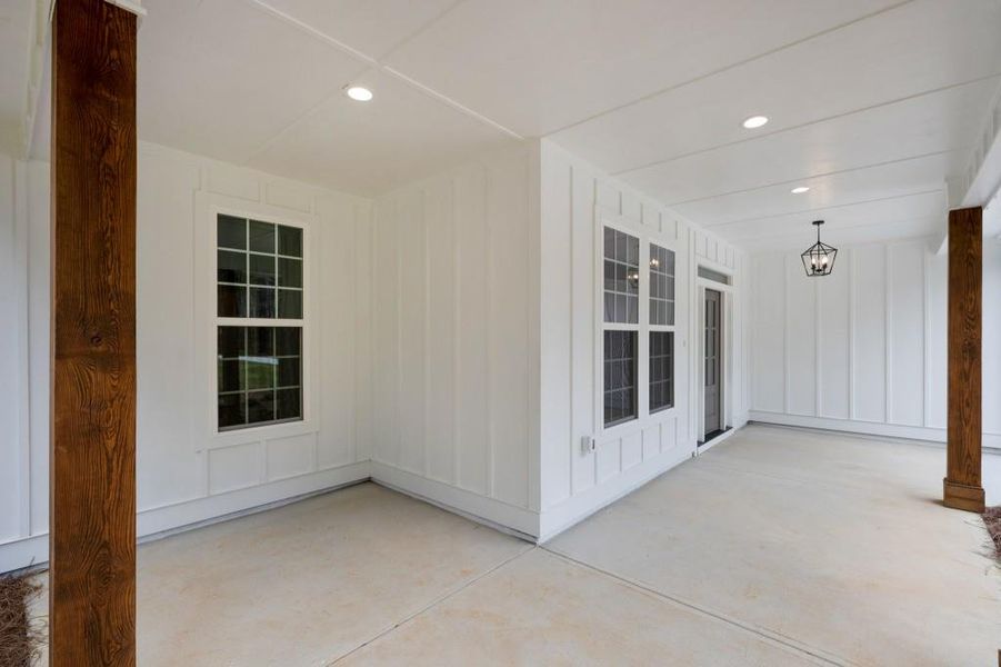 Exterior details and patio area of a home in , Calhoun (Image 20).