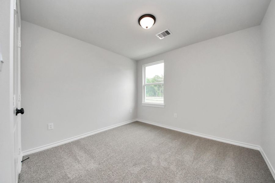 Spacious, unfurnished interior of a new home in The Enclave at Spring Branch, Conroe (Image 25). Spacious, unfurnished interior of a new home in The Enclave at Spring Branch, Conroe (Image 25).