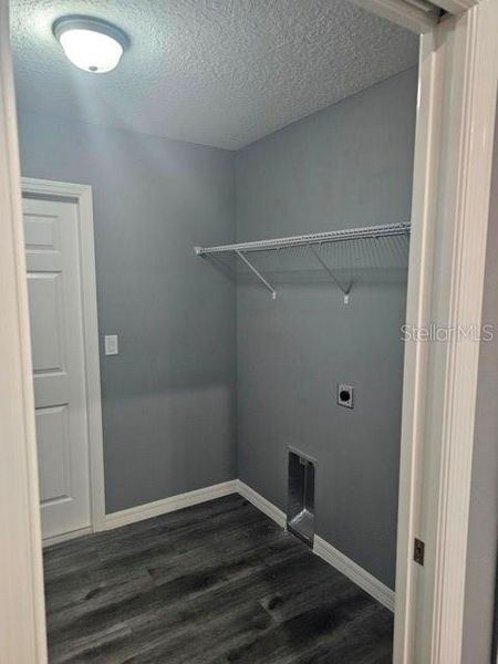 Spacious, unfurnished interior of a new home in , Ocala (Image 5). Spacious, unfurnished interior of a new home in , Ocala (Image 5).