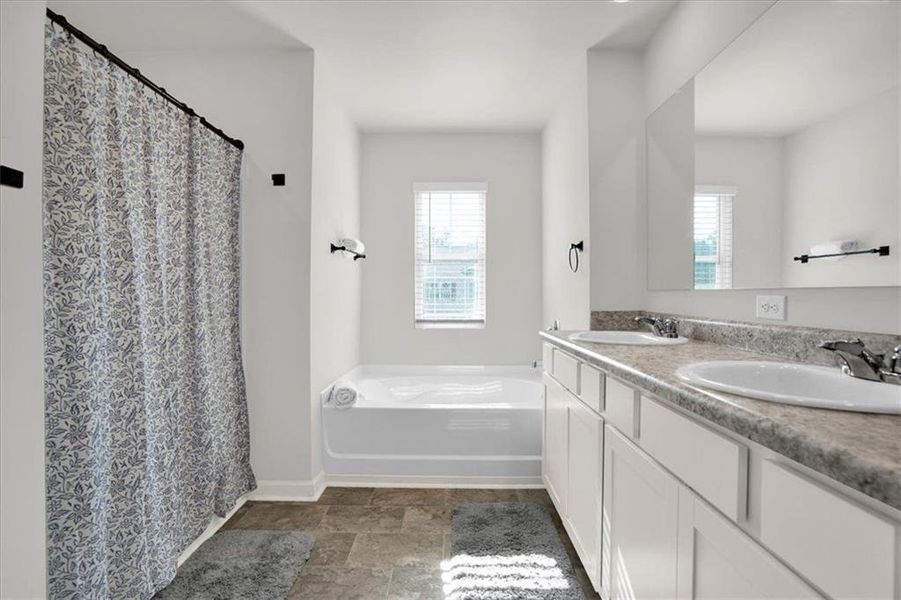 Furnished interior view inside a new home in , Dallas (Image 13).