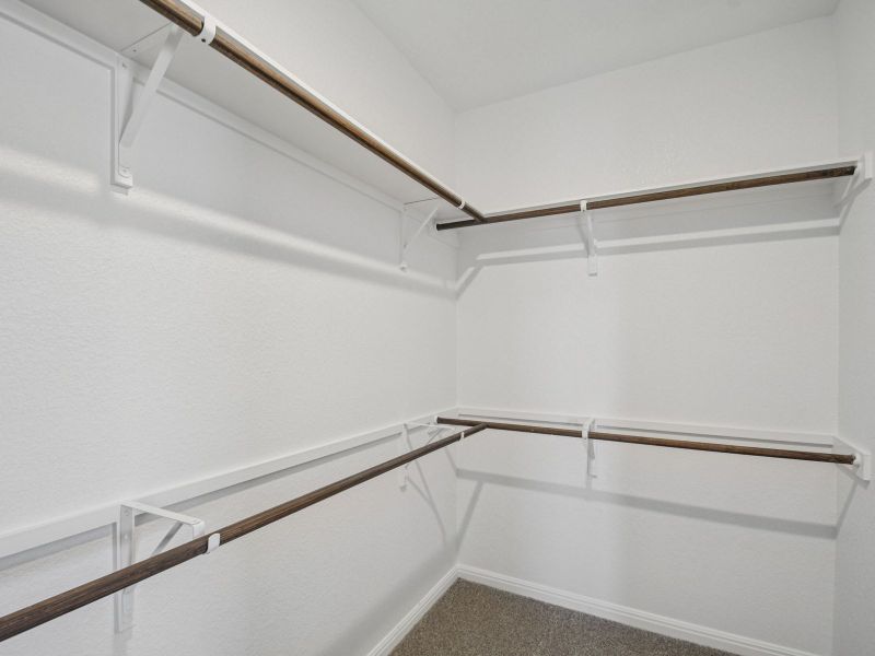 Spacious, unfurnished interior of a new home in Riverbend at Double Eagle - Boulevard Collection, Cedar Creek (Image 10).