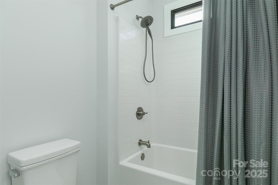 Image 38 of a home in . Image 38 of a home in .