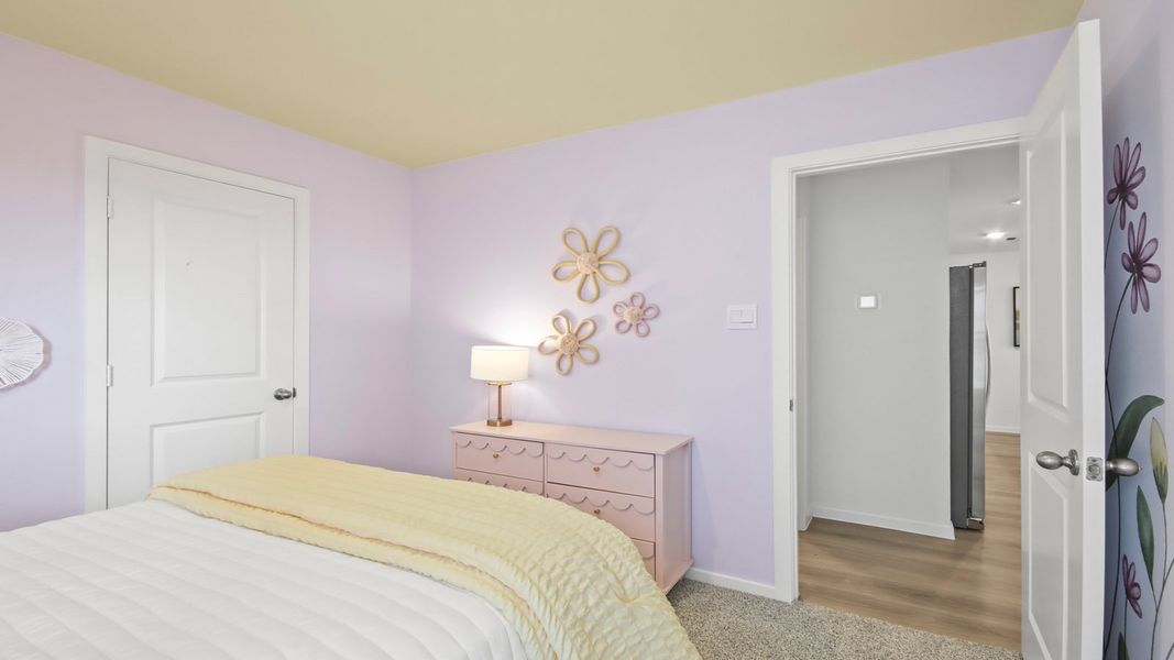 Representative furnished interior of a home built from the Barton by D.R. Horton in Sunset Valley, Hockley (Image 15).