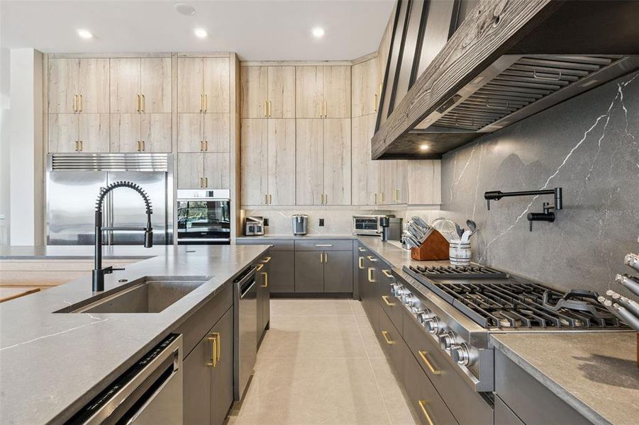 Furnished interior view inside a new home in , Reunion (Image 29). Furnished interior view inside a new home in , Reunion (Image 29).