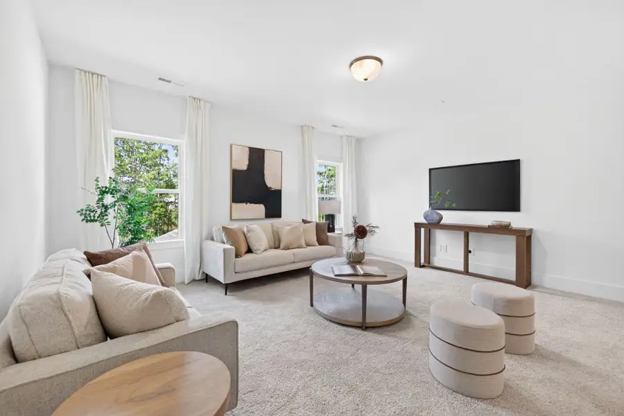 Furnished interior view inside a new home in Edgewater - Harbor Pointe, Lancaster (Image 24).