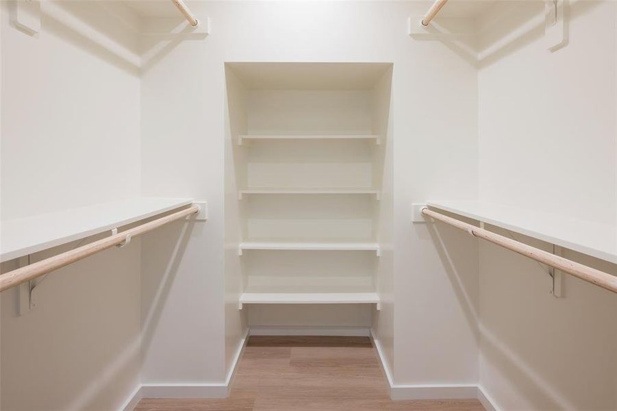 Primary Walk in closet