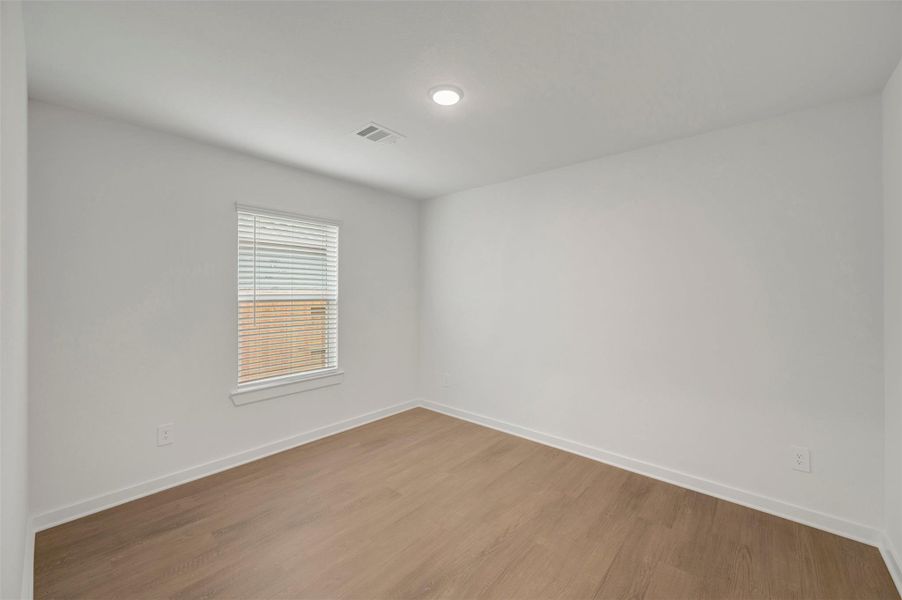 Spacious, unfurnished interior of a new home in Sorella, Tomball (Image 19). Spacious, unfurnished interior of a new home in Sorella, Tomball (Image 19).
