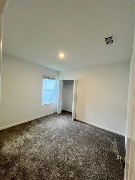 Spacious, unfurnished interior of a new home in Lawson Dunes, Haines City (Image 10).