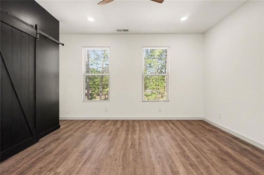 Spacious, unfurnished interior of a new home in , Conyers (Image 30).