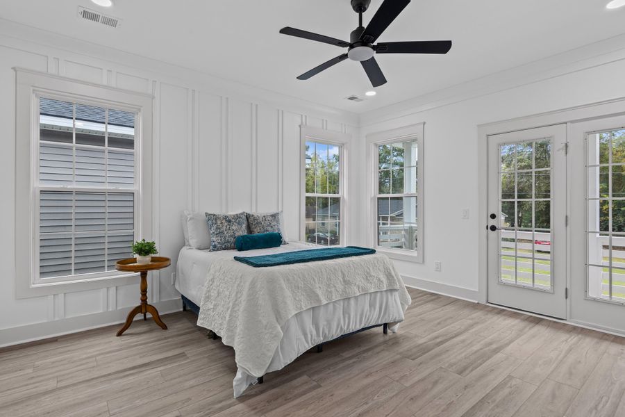 Furnished interior view inside a new home in , North Charleston (Image 11).