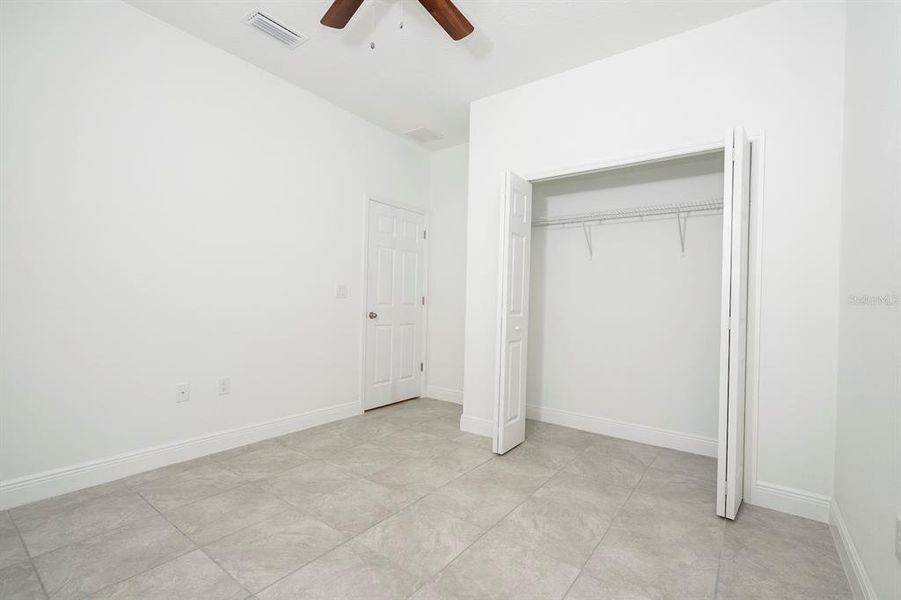 Spacious, unfurnished interior of a new home in , Dunnellon (Image 56).