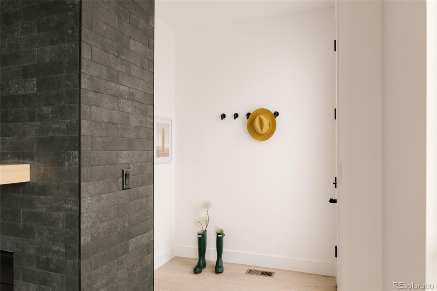 Image 40 of a home in .