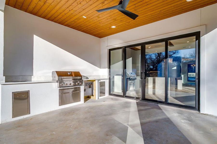 Exterior details and patio area of a home in , Cedar Hill (Image 21).