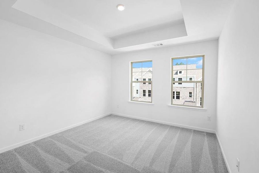 Spacious, unfurnished interior of a new home in Hampton Trace, Marietta (Image 20).