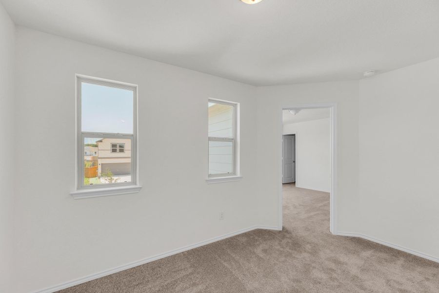 Spacious, unfurnished interior of a new home in Sonterra - Cool Water, Jarrell (Image 18).