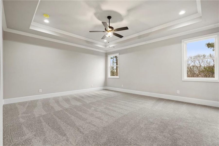 Spacious, unfurnished interior of a new home in , Marietta (Image 28).