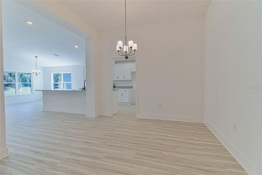 Spacious, unfurnished interior of a new home in Briarwood, Alachua (Image 11).